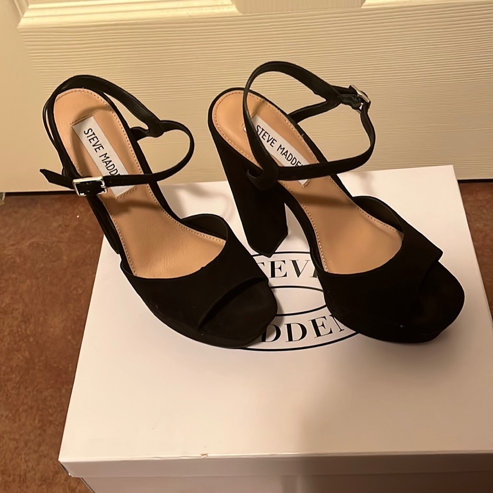 Steve Madden gonzo black heels size 5.5